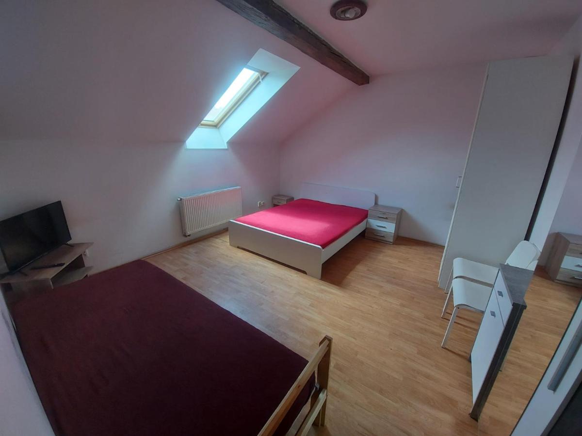 Zizkov A Apartmán Prague